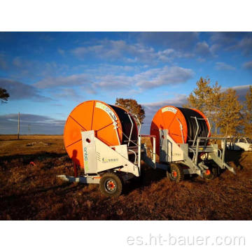 Sistema de rociadores de carrete de manguera con energía solar